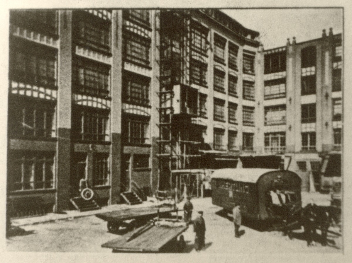 HERTLING Hauptgebäude um 1900